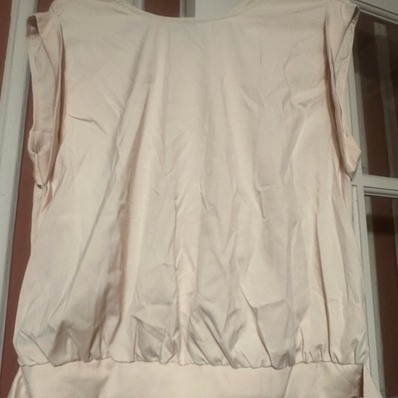 ***NEW*** Emory Rose - Round Neck Knot Hem Blouse - Picture 5 of 5